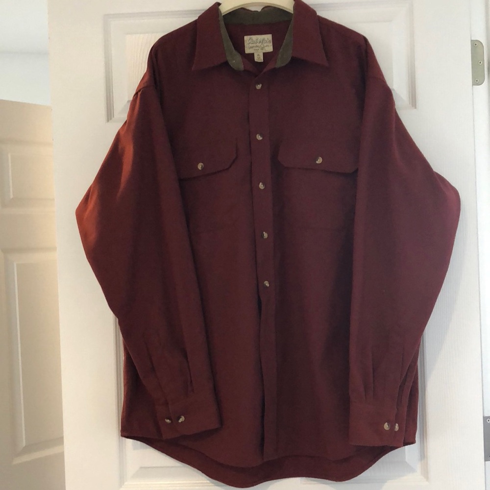 Cabela’s red button up work shirt size XL Tall